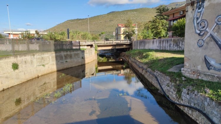 Formia / Torrente Pontone: nessuno intervento di manutenzione, il Comitato parte all’attacco