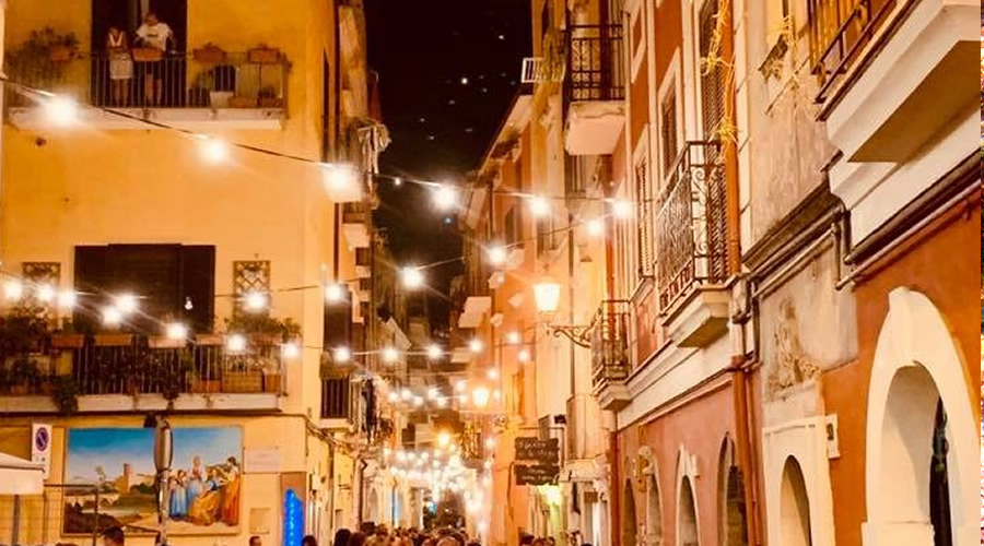 Formia / Natale a Mola e quelle luminarie della discordia