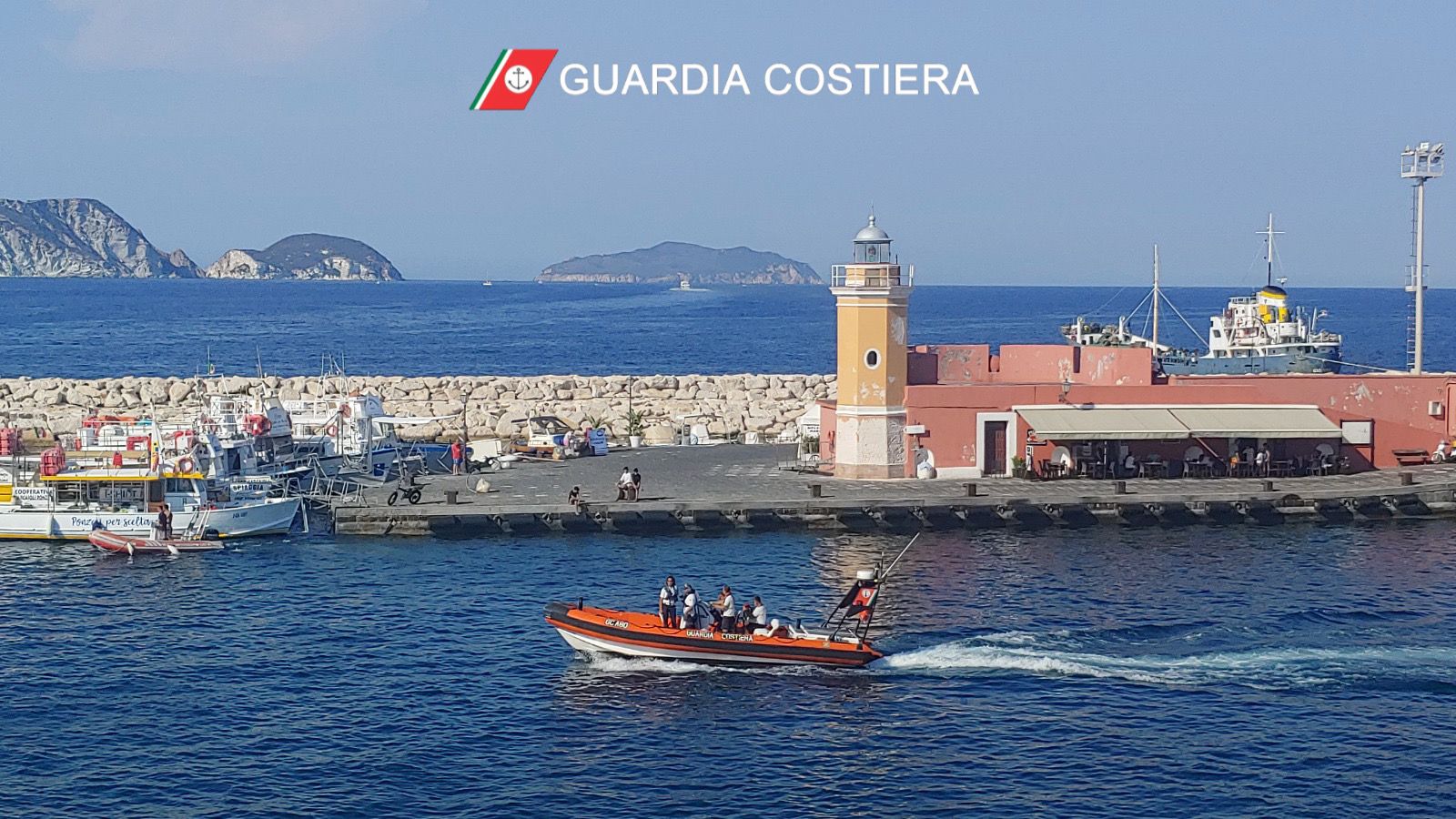 Ponza / Due giovani turisti investiti da una barca durante un’immersione subacquea