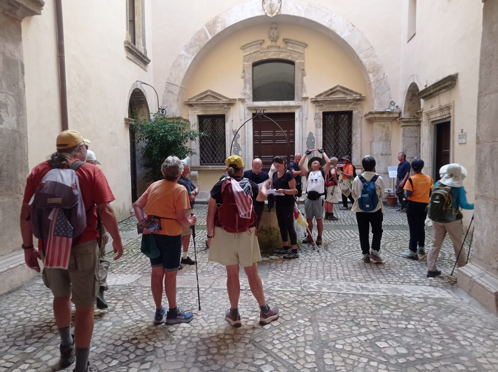 Gaeta / International Walk Teano Roma, arrivano da tutto il mondo i camminatori della via Francigena