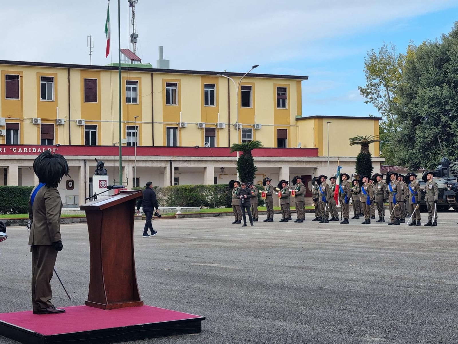 Castelforte / Cambio al vertice della Brigata Garibaldi: i ringraziamenti al generale Ciorra.