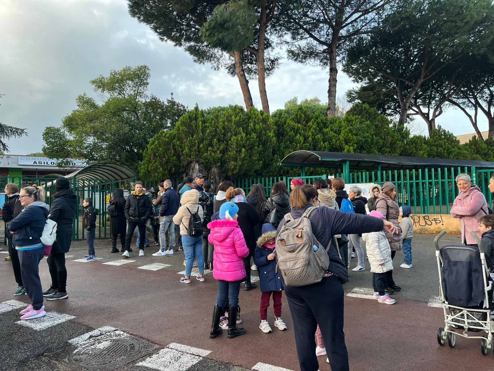 Latina / Emergenza topi nella scuola di via Bachelet, l’opposizione: “due mesi fa le prime segnalazioni”