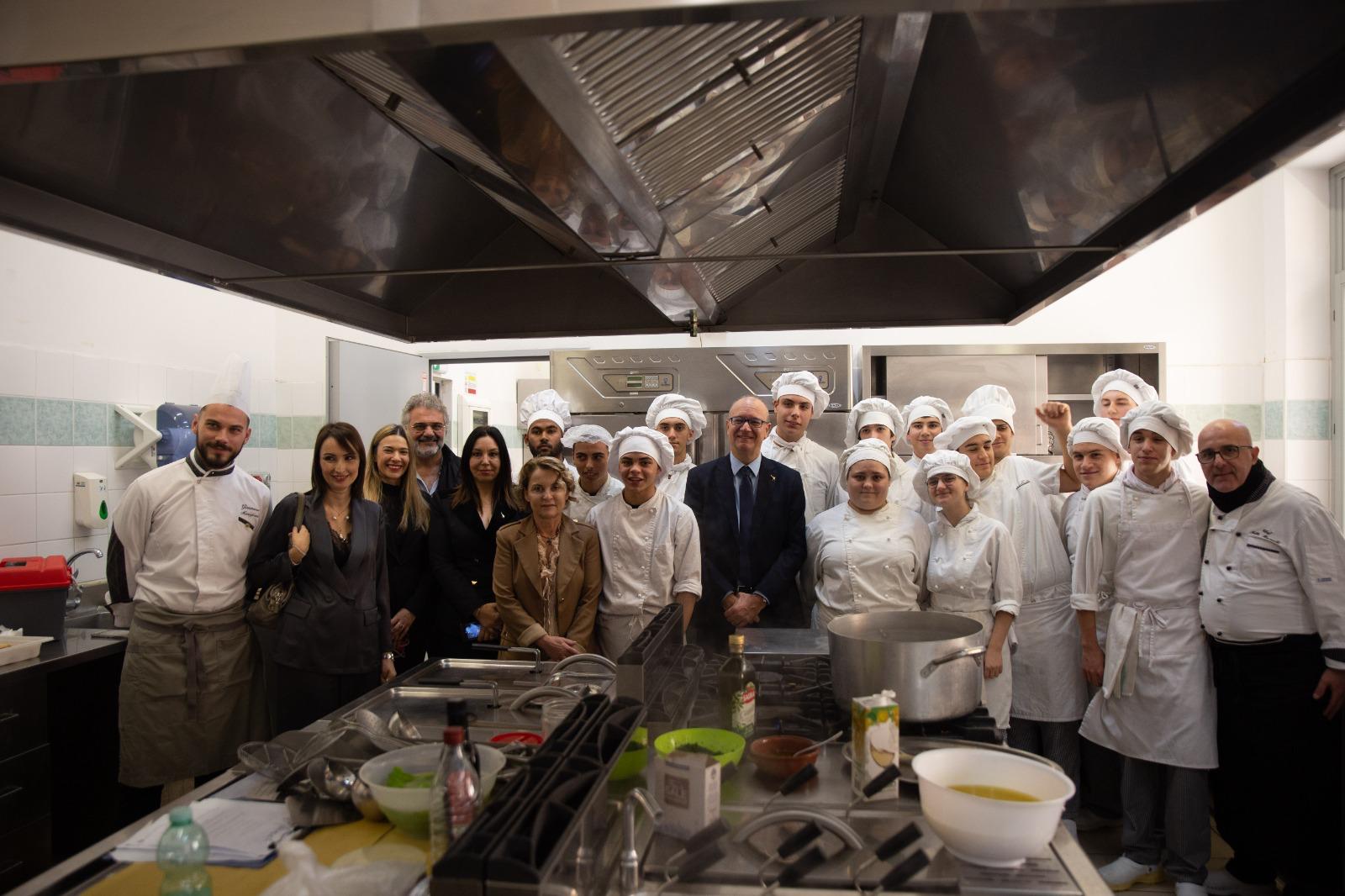 Terracina / Visita del Ministro Giuseppe Valditara all’Istituto Professionale Statale Alessandro Filosi