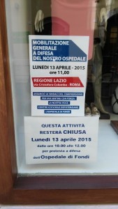 protesta ospedale fondi