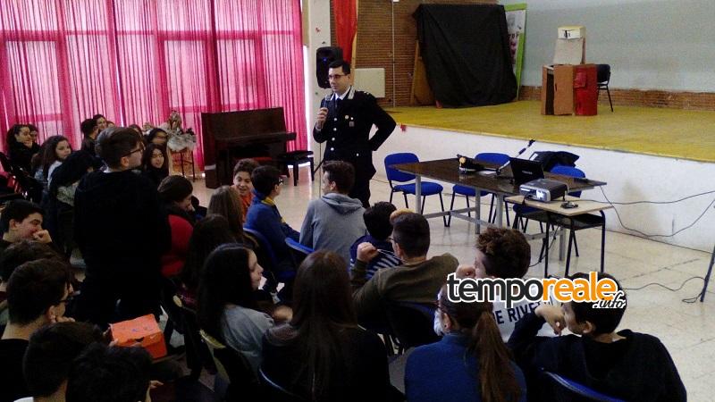 cassino incontro arma studenti