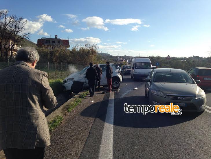 variante formia incidente utilitaria