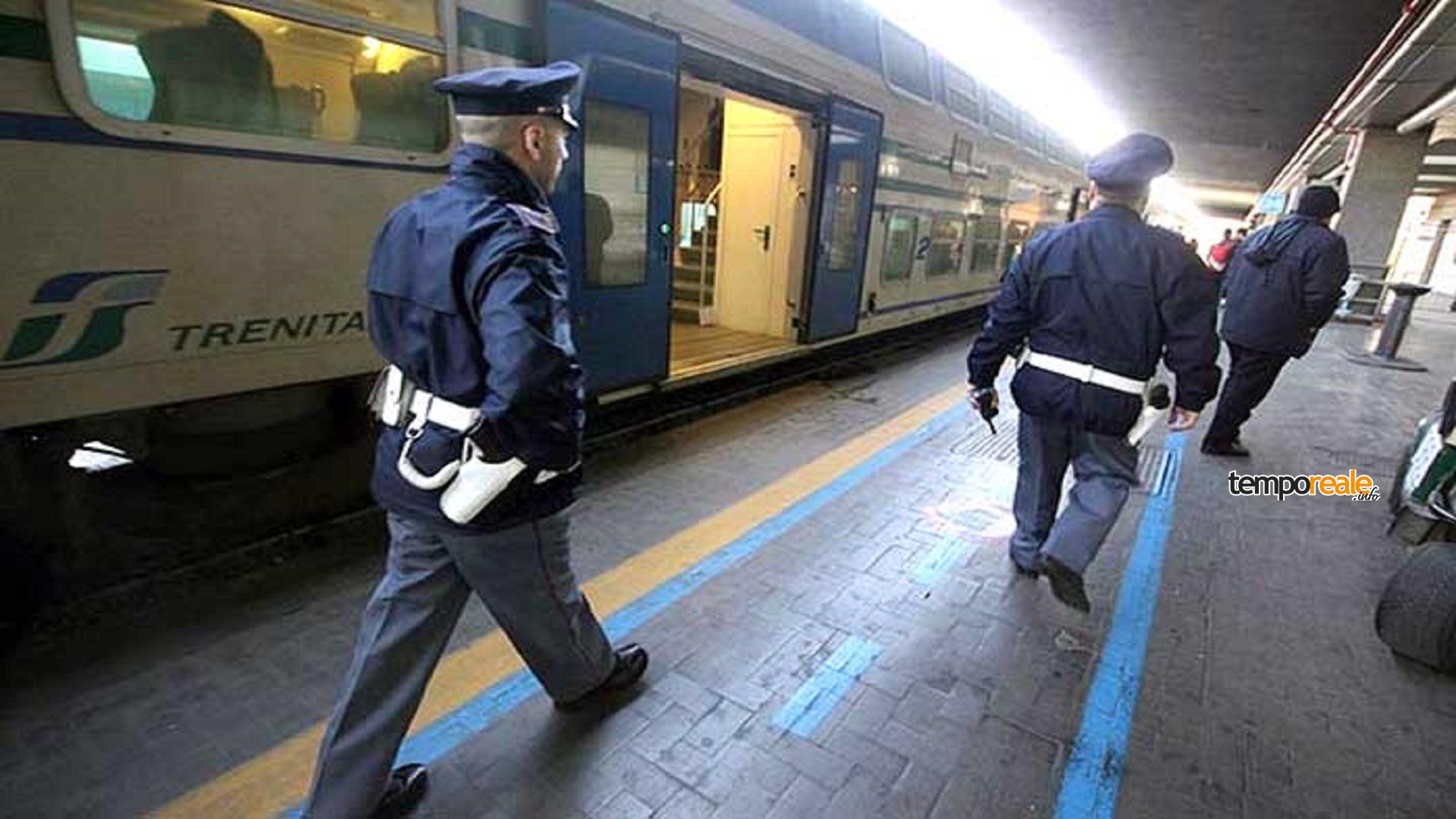 polizia treno stazione