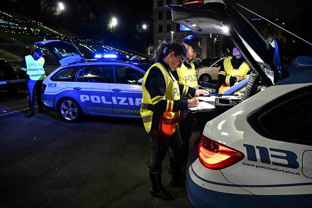 posto blocco polizia