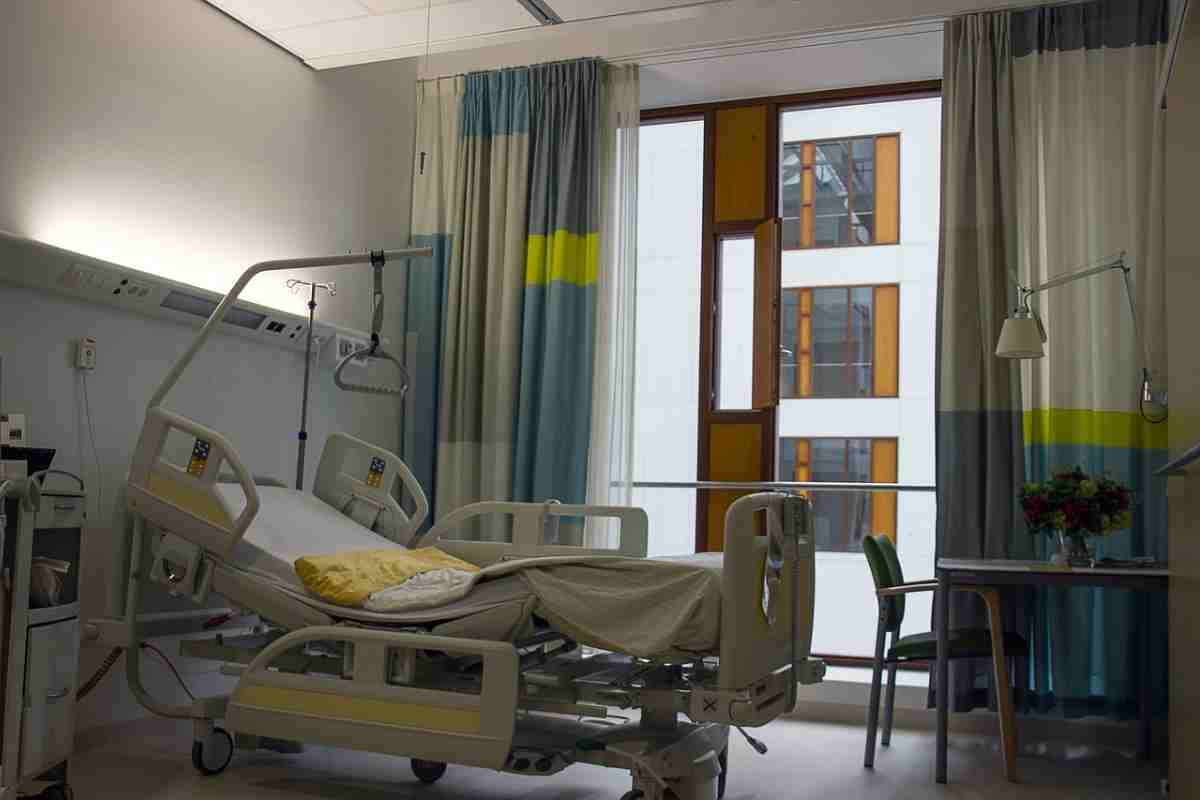 Di nuovo in ospedale, ricovero d’urgenza per il famosissimo personaggio TV