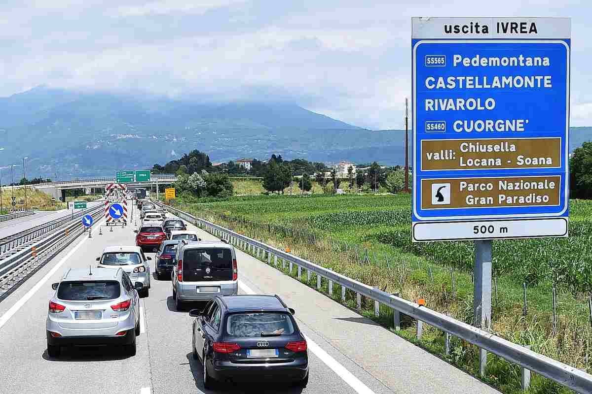 Svincolo di Ivrea sulla Autostrada Torino-Monte Bianco