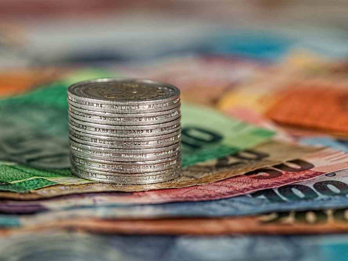 Banconote e monete in euro