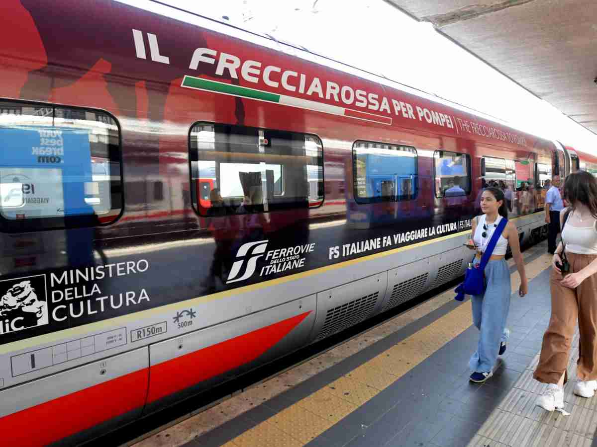 Treno Frecciarossa in stazione