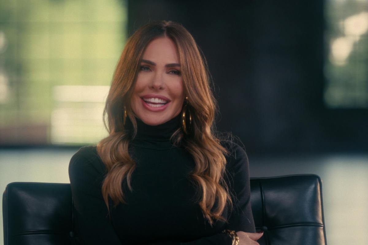 Ilary Blasi sorridente